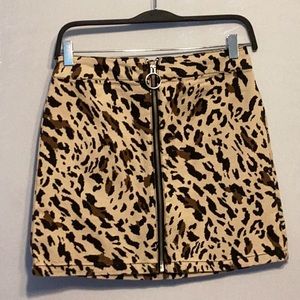 Forever 21 cotton leopard mini skirt size small